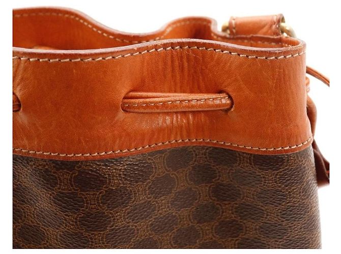 Céline Borsa Secchiello Celine Monogram in Pelle Marrone - vista 9