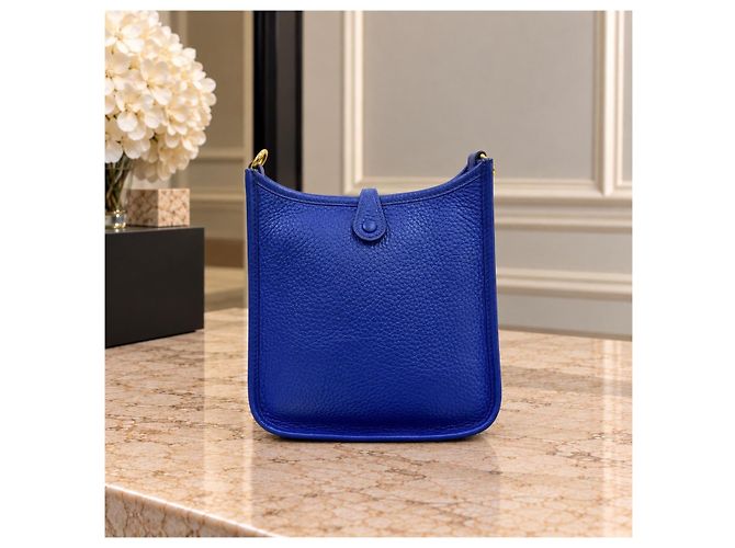Hermès Evelyne TPM Borsa a tracolla in pelle Blue Clemence - vista 2