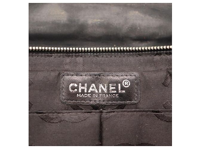 Borsa a tracolla Chanel in nylon nero - vista 12