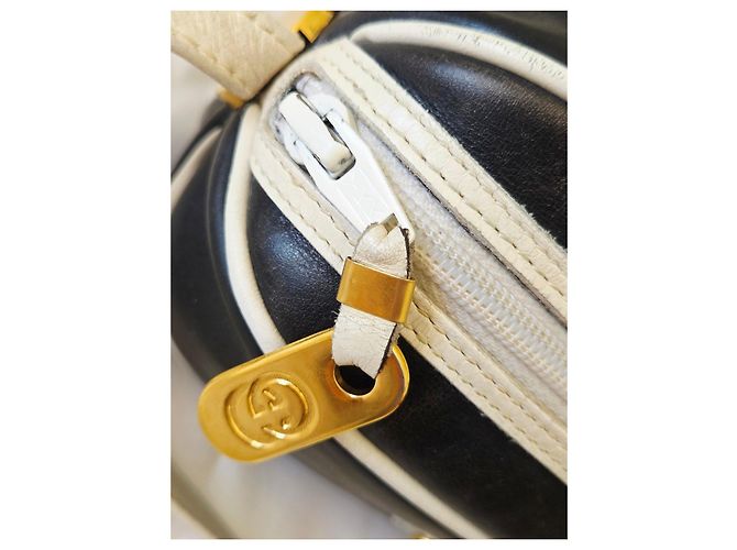 Borsa a tracolla Vintage Gucci in pelle blu navy e bianca - vista 12