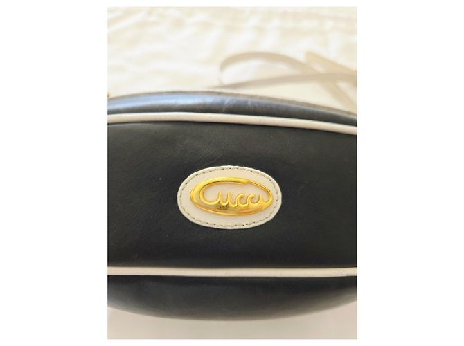 Borsa a tracolla Vintage Gucci in pelle blu navy e bianca - vista 2