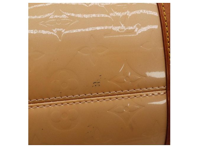 Borsa Louis Vuitton Monogram Vernis Papillon in pelle verniciata beige - vista 10