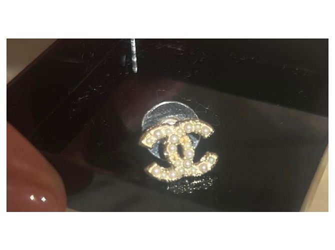 Pendientes Chanel CC Perlas Oro - vista 4