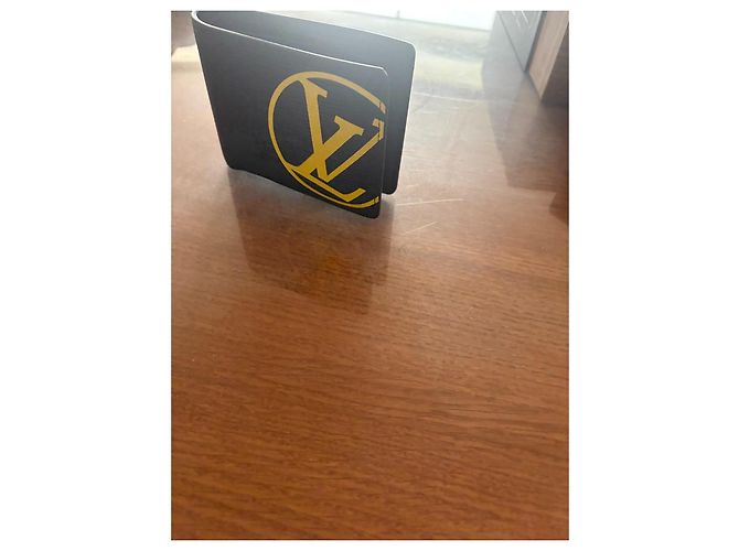 Louis Vuitton Portafoglio in Pelle Nera Logo Giallo - vista 4