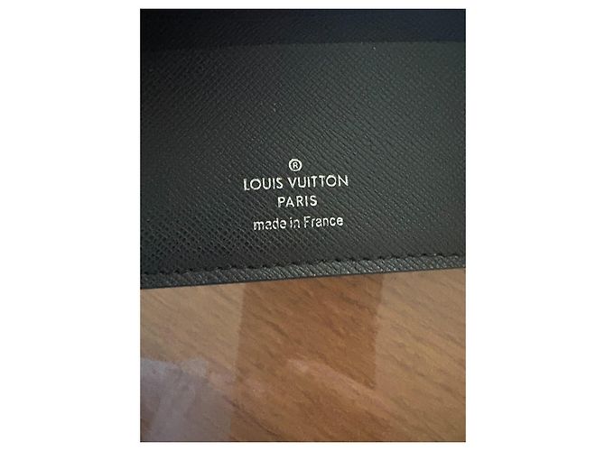 Louis Vuitton Portafoglio in Pelle Nera Logo Giallo - vista 5