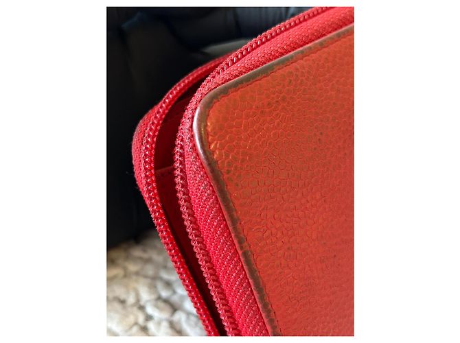 Chanel portafoglio in pelle caviar rossa con zip - vista 15