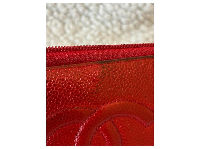 Chanel portafoglio in pelle caviar rossa con zip - vista 16