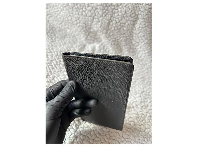 Louis Vuitton Brazza Wallet in Black Taiga Leather - view 15