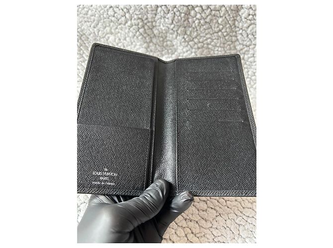 Louis Vuitton Brazza Wallet in Black Taiga Leather - view 17