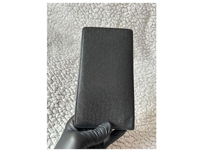 Louis Vuitton Brazza Wallet in Black Taiga Leather - view 18