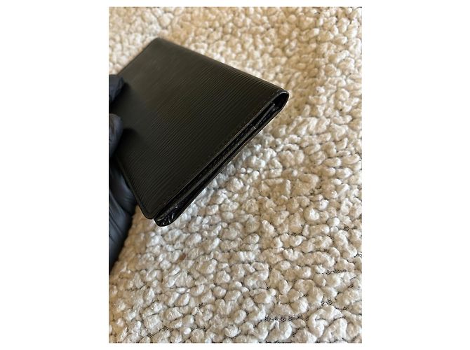 Louis Vuitton Brazza Wallet in Black Epi Leather - view 5