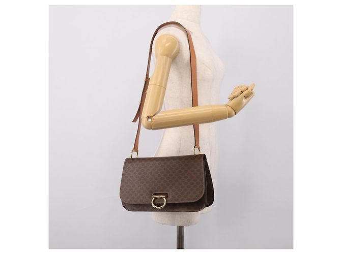 Céline CELINE Macadam Canvas Shoulder Bag PVC Leather Brown Gold - vista 25
