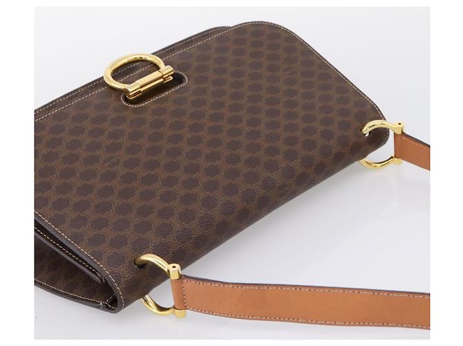 Céline CELINE Macadam Canvas Shoulder Bag PVC Leather Brown Gold - vista 6
