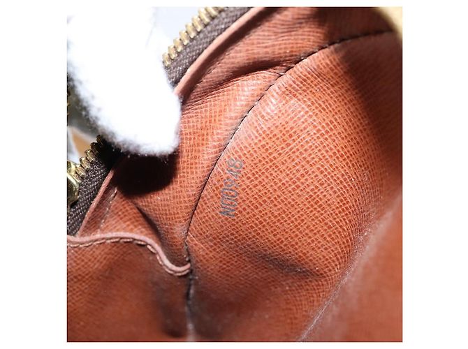 LOUIS VUITTON Monogram Blois Shoulder Bag M51221 LV - vista 12