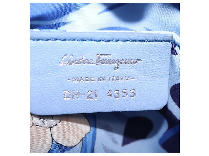 Salvatore Ferragamo Vala Shoulder Bag Leather Light Blue Silver - vista 23