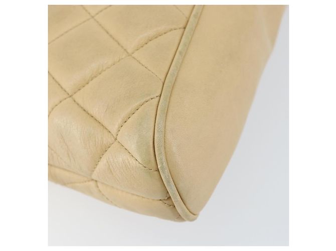 CHANEL Matelasse Chain Shoulder Bag Lamb Skin Beige Gold CC - vista 17