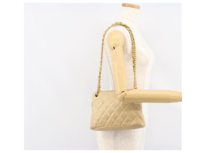 CHANEL Matelasse Chain Shoulder Bag Lamb Skin Beige Gold CC - vista 23