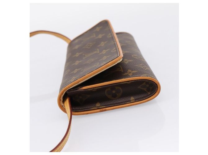 LOUIS VUITTON Monogram Pochette Twin GM Shoulder Bag M51852 LV - vista 3