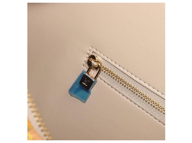 LOUIS VUITTON Monogram Vernis Mercer Boston Bag Beige M91000 LV - vista 24