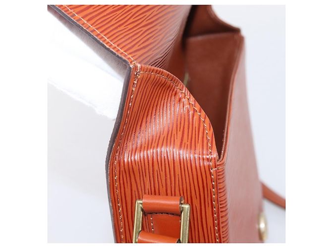 Saint-Cloud LOUIS VUITTON Epi Saint Cloud GM Shoulder Bag Brown M52193 LV - vista 20