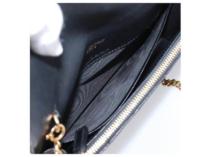 Autre Marque Saint Laurent Cassandra Chain Shoulder Bag Leather Black Gold - vista 21