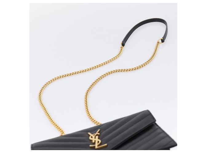 Autre Marque Saint Laurent Cassandra Chain Shoulder Bag Leather Black Gold - vista 8