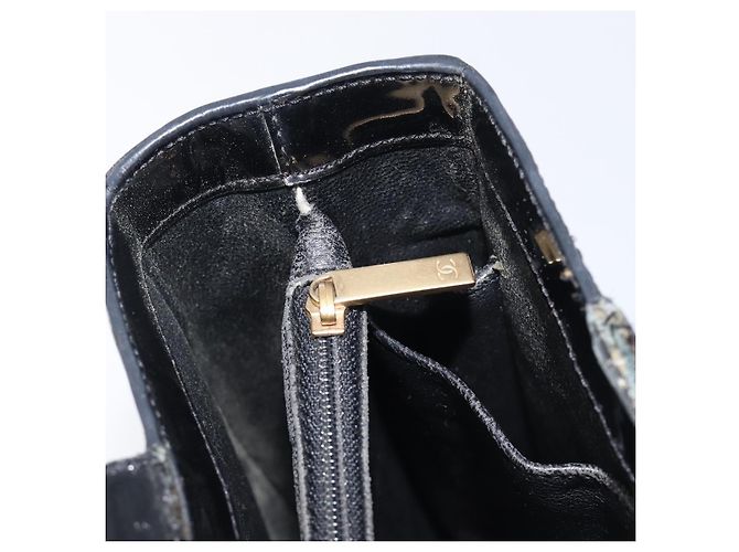 CHANEL Tote Bag Patent Leather Black Gold CC - vista 23