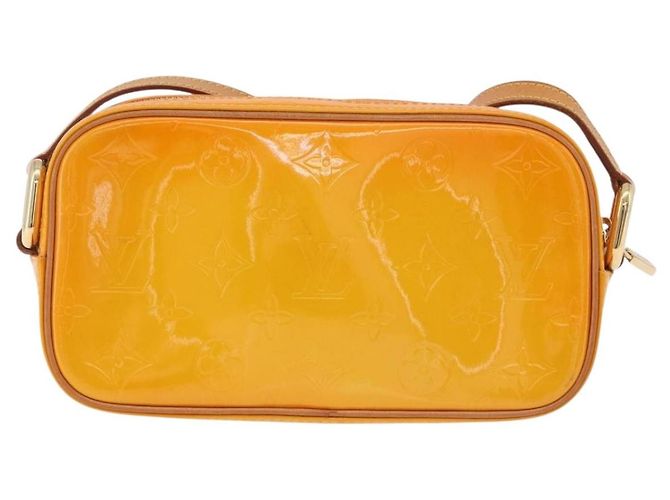 LOUIS VUITTON Monogram Vernis Christy MM Shoulder Bag Jaune M91108 - vista 2