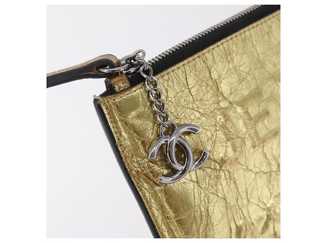 CHANEL Pochette en cuir Gold CC - vue 17