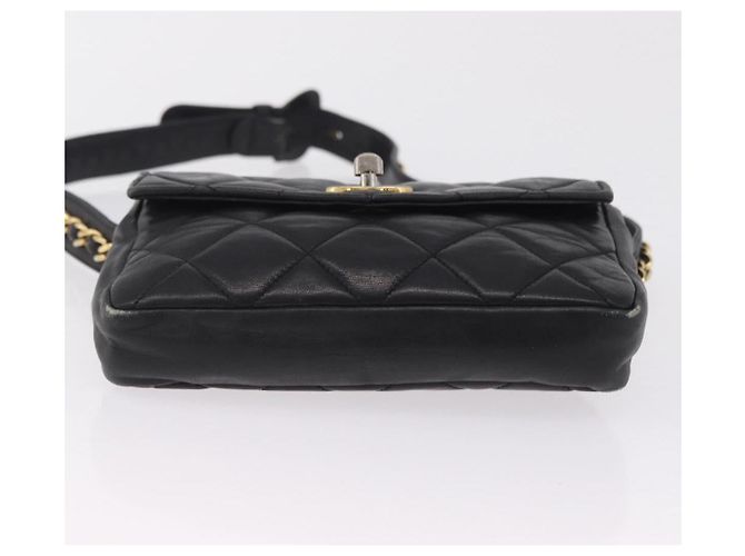 CHANEL Matelasse Chain Waist bag Lamb Skin Black Gold CC - vista 12