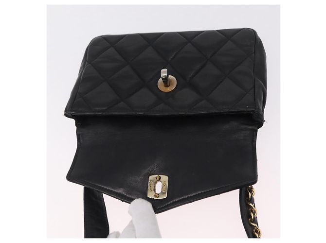 CHANEL Matelasse Chain Waist bag Lamb Skin Black Gold CC - vista 18