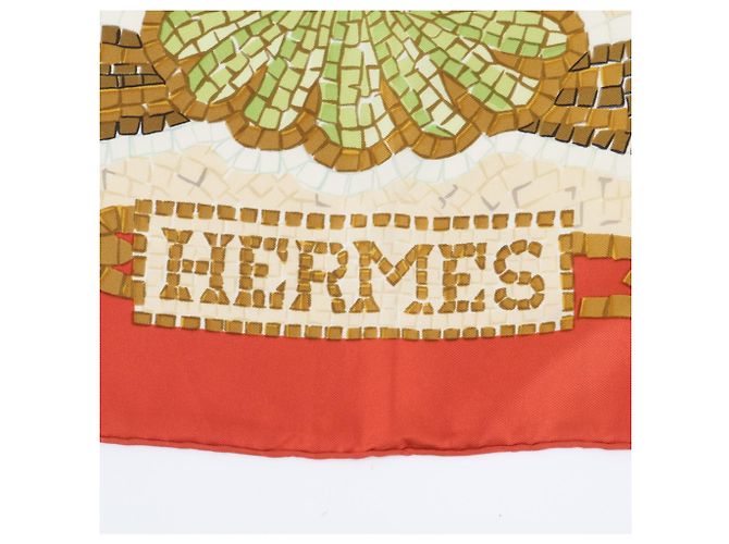 Hermès Hermes Carre 90 Provence Silk Scarf - vista 6