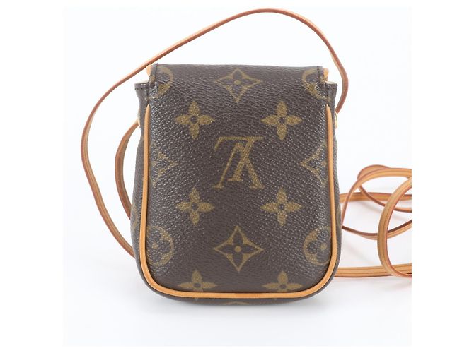 Louis Vuitton Monogram Pochette Cancun - vista 3