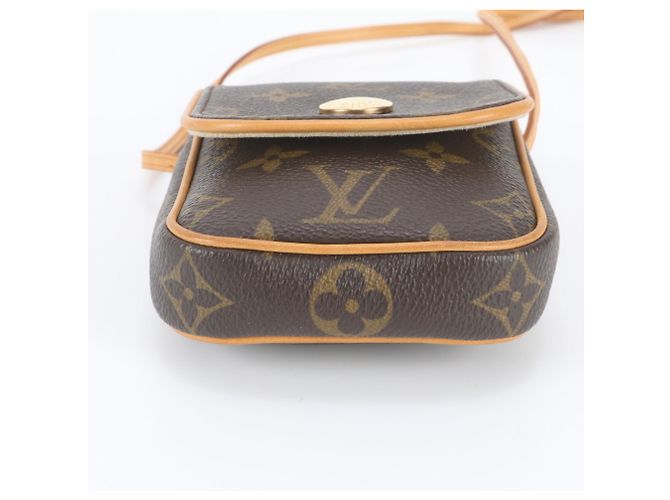 Louis Vuitton Monogram Pochette Cancun - vista 6