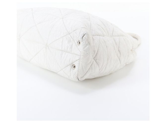 Saco Tote Miu Miu em couro acolchoado branco - vista 4