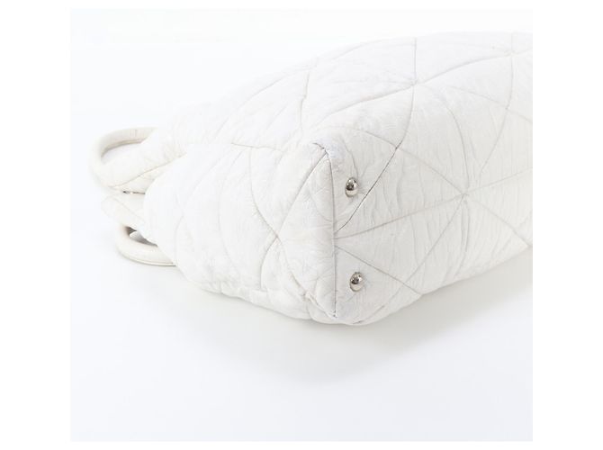 Saco Tote Miu Miu em couro acolchoado branco - vista 5