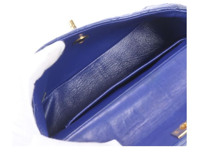 Borsa a tracolla Chanel Mini Matelassé in pelle di agnello - vista 7