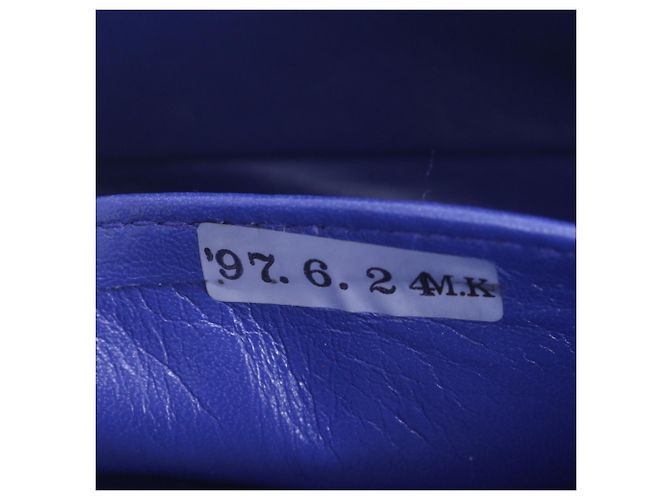 Borsa a tracolla Chanel Mini Matelassé in pelle di agnello - vista 8