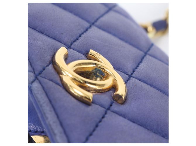 Borsa a tracolla Chanel Mini Matelassé in pelle di agnello - vista 9