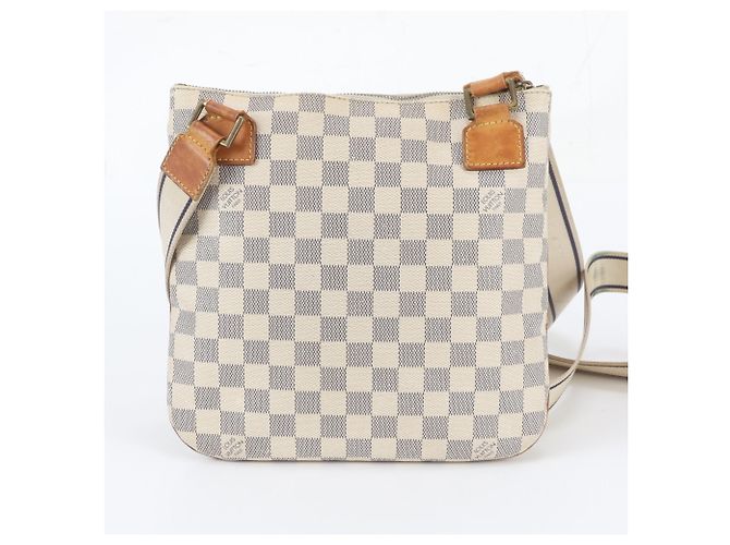 Louis Vuitton Damier Azur Pochette Bosphore Shoulder Bag - vista 3