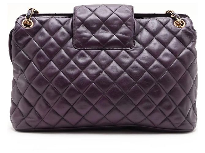 Borsa a tracolla con catena Chanel Matelassé in pelle di agnello - vista 2