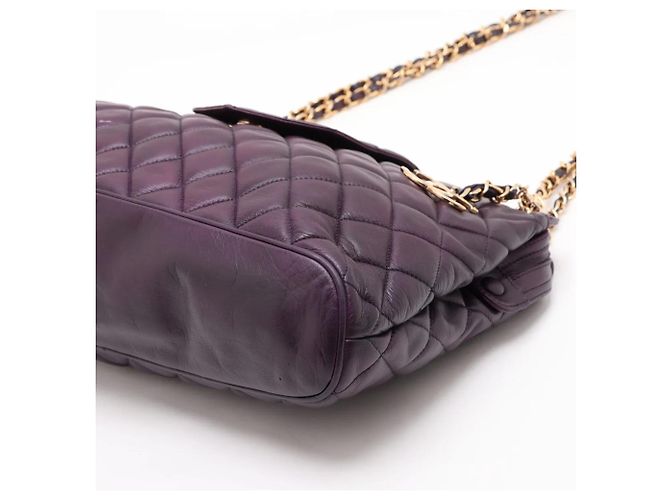 Borsa a tracolla con catena Chanel Matelassé in pelle di agnello - vista 3