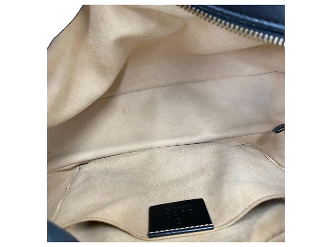 Gucci GG Marmont gesteppte Leder-Schultertasche - Ansicht 8