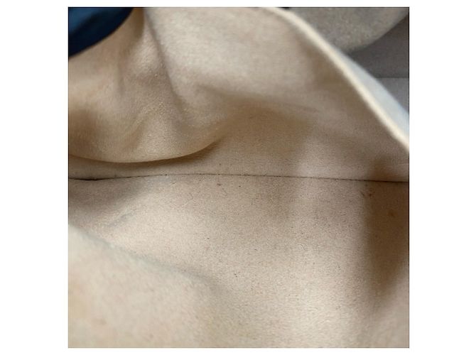 Gucci GG Marmont gesteppte Leder-Schultertasche - Ansicht 9