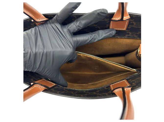 Céline Borsa Celine Vertical Cabas Small in pelle marrone - vista 9