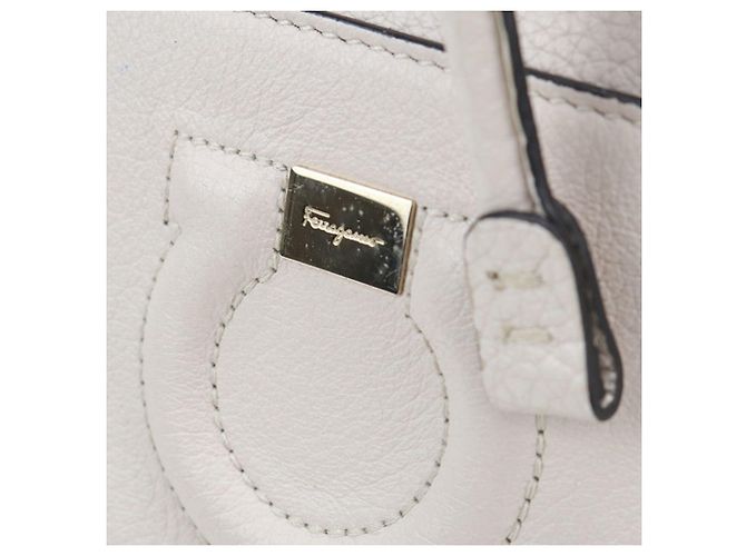 Borsa a tracolla Salvatore Ferragamo in vitello bianco - vista 4