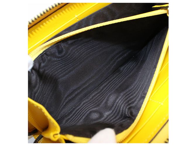 Cartera larga Gucci de piel amarilla - vista 5