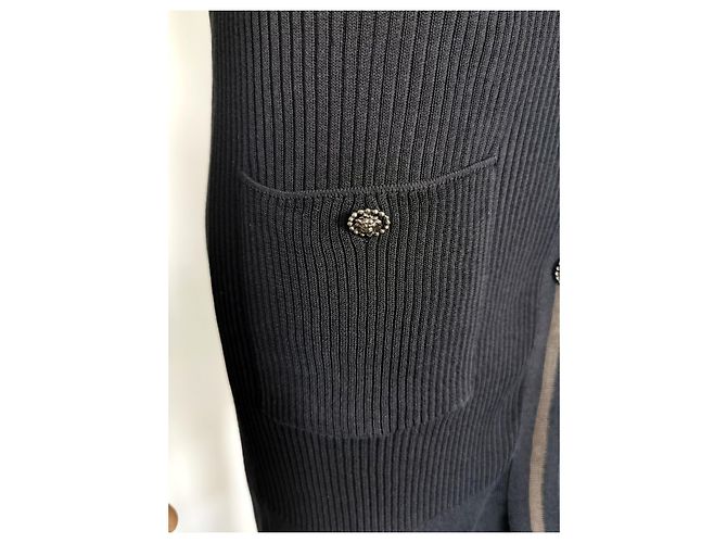 Chanel Cárdigan de algodón y seda negro con botones de león - vista 8