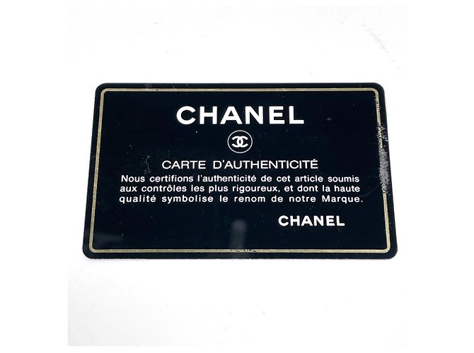 Vanity Neceser Chanel de piel charol negra - vista 9