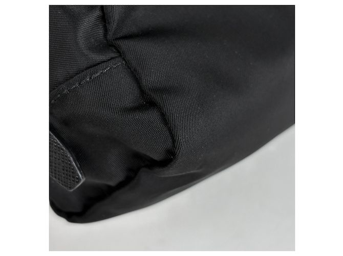 Pouch accessori in nylon Prada - vista 3